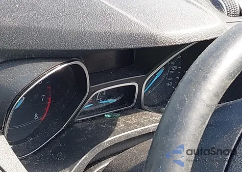 2017 Ford Escape Titanium z USA, uszkodzony, nr VIN 1FMCU0JD3HUA57747